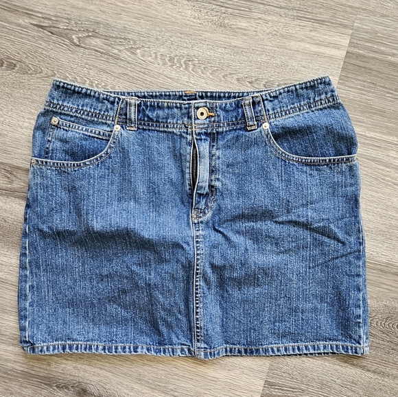 gap dark denim size 14 mini skirt - Picture 1 of 3